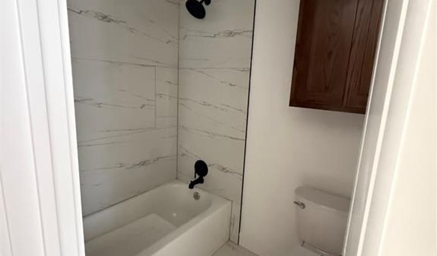 6734 Great Western, Abilene, TX 79606 - 4 Beds, 3 Bath