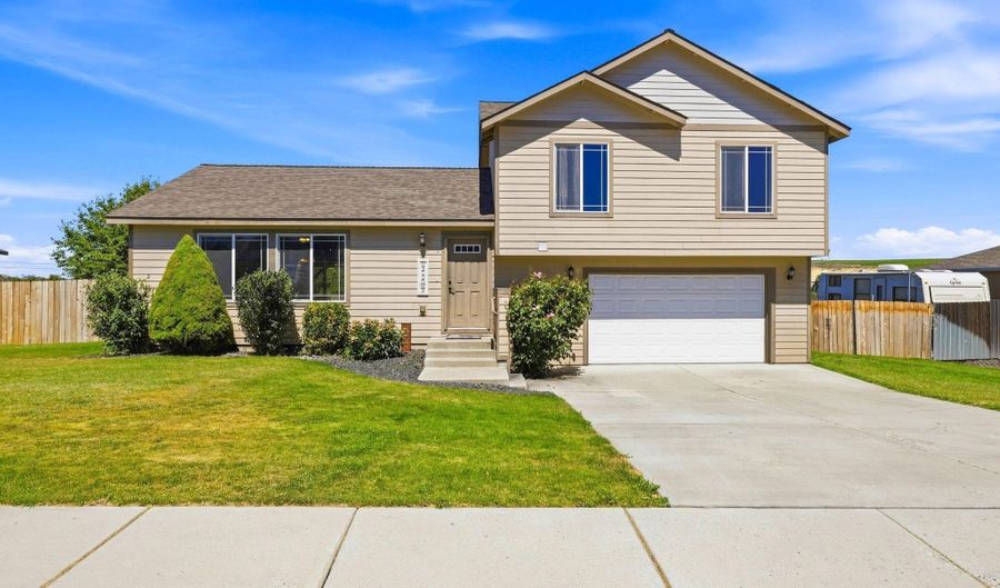 624 Botaka Loop, Benton City, WA 99320 - 3 Beds, 2 Bath