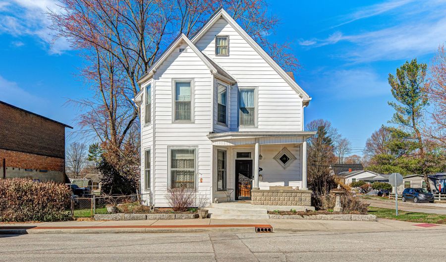 4934 N Pearl St, Amo, IN 46121 - 4 Beds, 2 Bath
