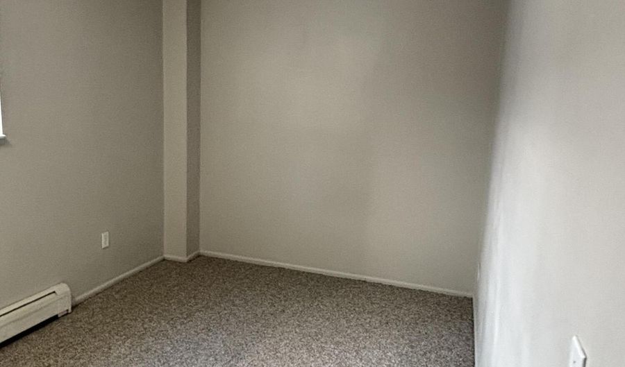817 Arch St 4, Ann Arbor, MI 48104 - 2 Beds, 1 Bath