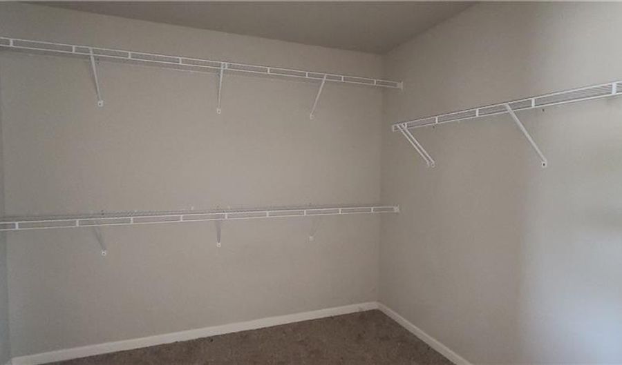 3458 Clear Stream Run, Auburn, GA 30011 - 6 Beds, 4 Bath