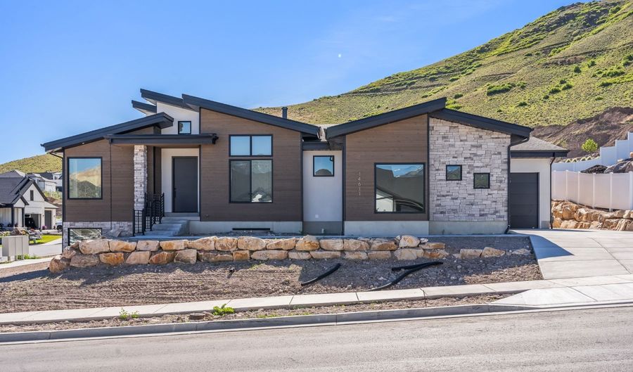 14611 S ANNIKA Dr, Herriman, UT 84096 - 5 Beds, 4 Bath