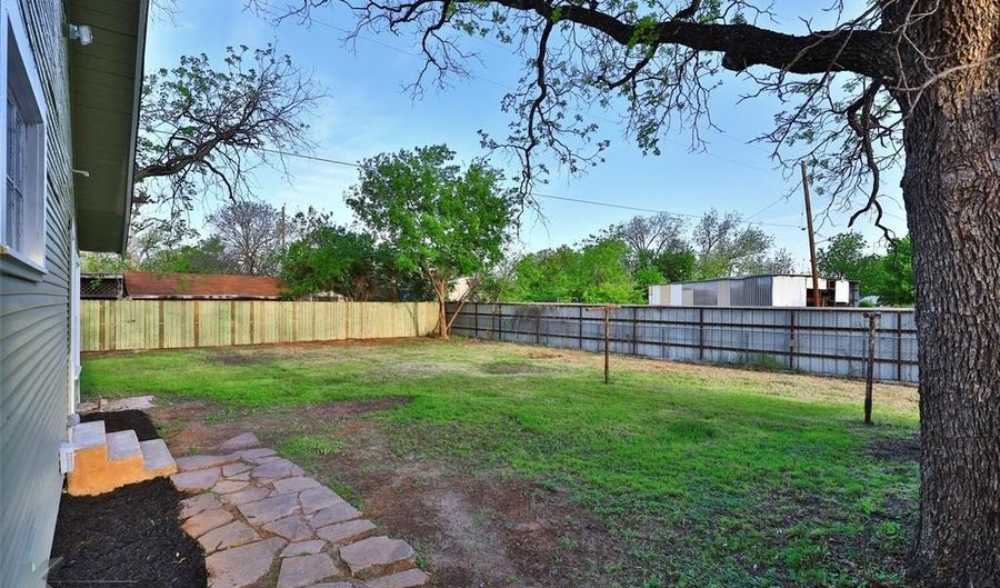 1410 Anson Ave, Abilene, TX 79601 - 4 Beds, 2 Bath