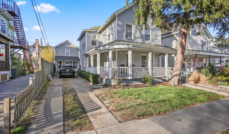 513 Sewall Ave, Asbury Park, NJ 07712 - 6 Beds, 5 Bath