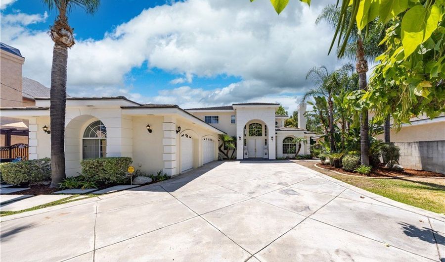 68 E Longden Ave, Arcadia, CA 91006 - 5 Beds, 5 Bath