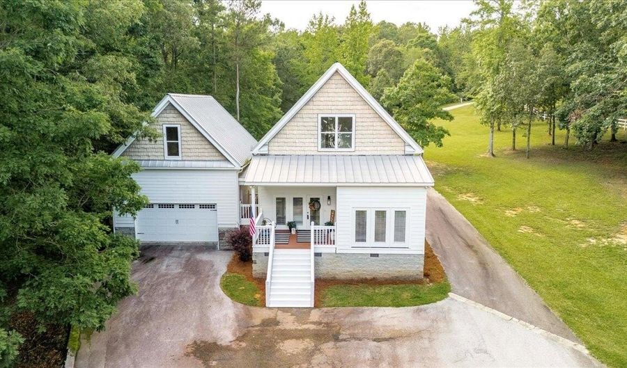 1034 N Pointe Dr, Lincolnton, GA 30817 - 4 Beds, 4 Bath