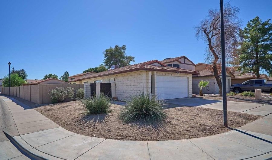 2701 W TEMPLE St, Chandler, AZ 85224 - 2 Beds, 2 Bath