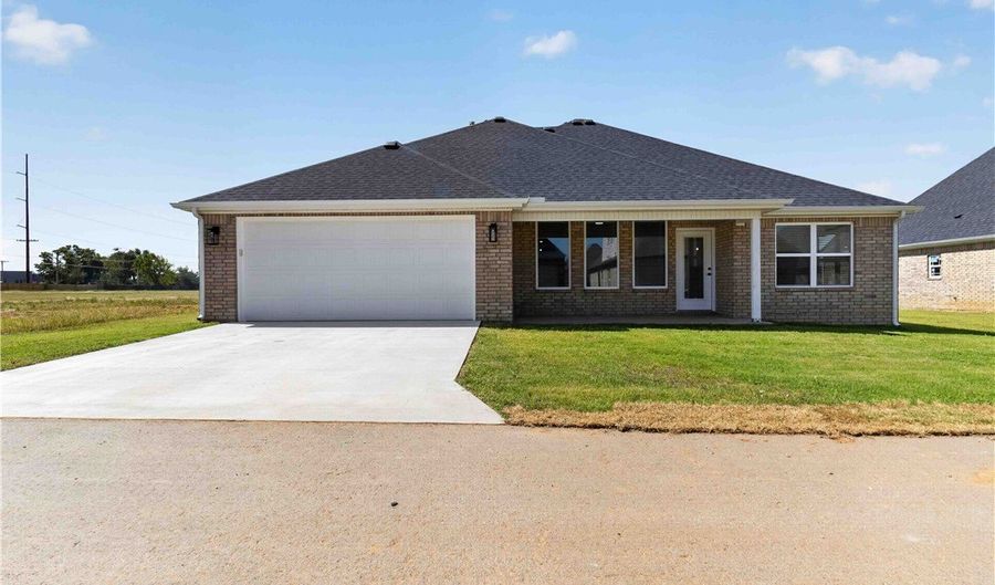 3000 SW Setting Sun Dr, Bentonville, AR 72713 - 3 Beds, 2 Bath