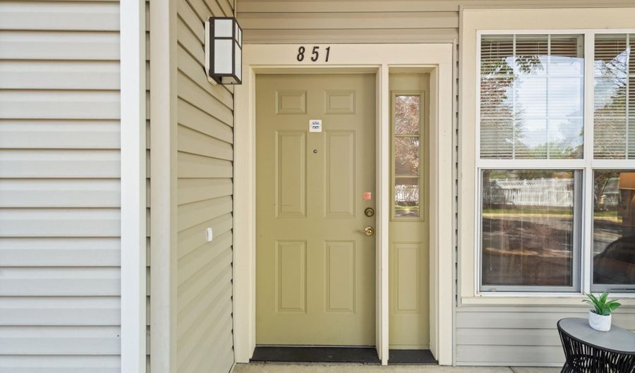 851 Pavilion Pl, Ashland, OR 97520 - 1 Beds, 1 Bath