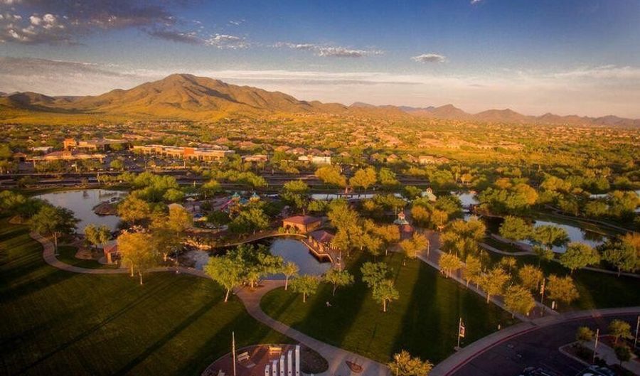 2415 W HAZELHURST Ct, Anthem, AZ 85086 - 4 Beds, 3 Bath