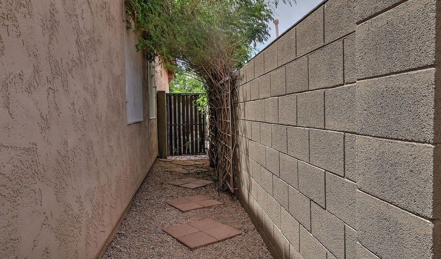 3522 W RUSHMORE Dr, Anthem, AZ 85086 - 4 Beds, 3 Bath