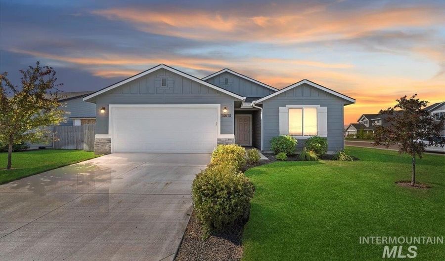 13613 Thurston St, Caldwell, ID 83607 - 4 Beds, 2 Bath