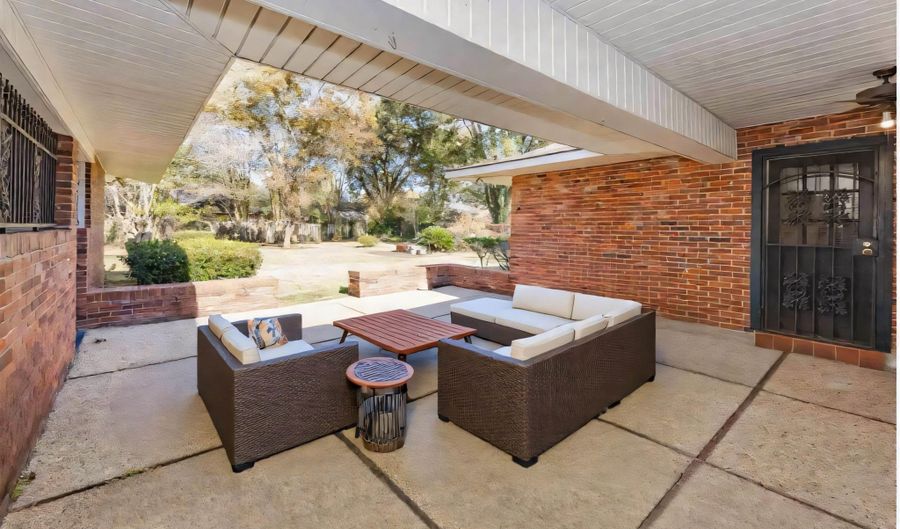 5715 Stratford Ave, Baton Rouge, LA 70808 - 4 Beds, 3 Bath