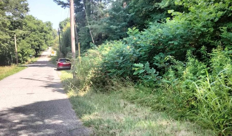 680 Fairview Ave, Ashland, KY 41102 - 2 Beds, 1 Bath