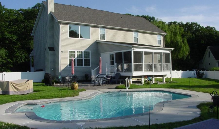 104 WOODS Rd, Chester, MD 21619 - 5 Beds, 4 Bath
