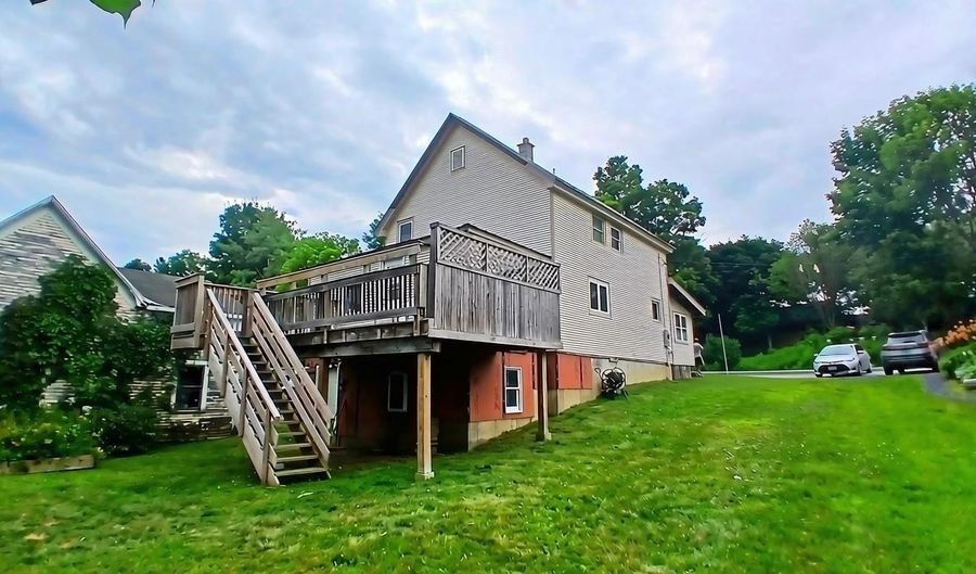 3 Brook St, Barre, VT 05641 - 4 Beds, 2 Bath