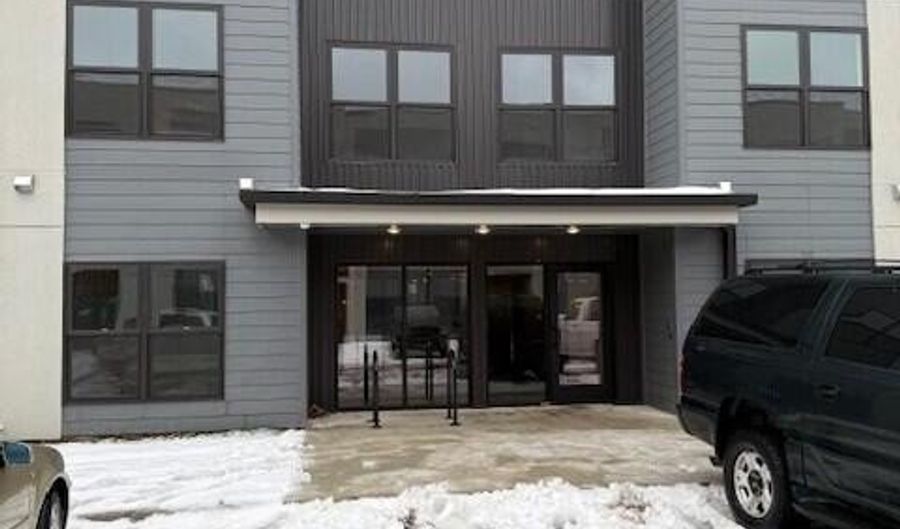 2645 Burton Road Unit Bld 4 Bld 4, Ann Arbor, MI 48104 - 3 Beds, 2 Bath