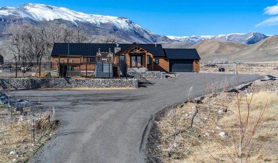 409 Tolman Rd, Clark, WY 82435 - 3 Beds, 2 Bath