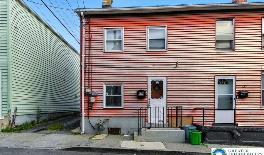 139 W Sycamore St, Allentown, PA 18102 - 3 Beds, 1 Bath