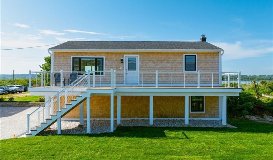 446 Atlantic Ave, Westerly, RI 02891 - 3 Beds, 3 Bath