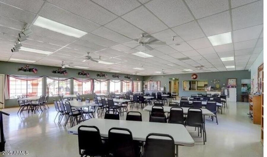 450 W Sunwest Dr 10, Casa Grande, AZ 85122 - 2 Beds, 2 Bath