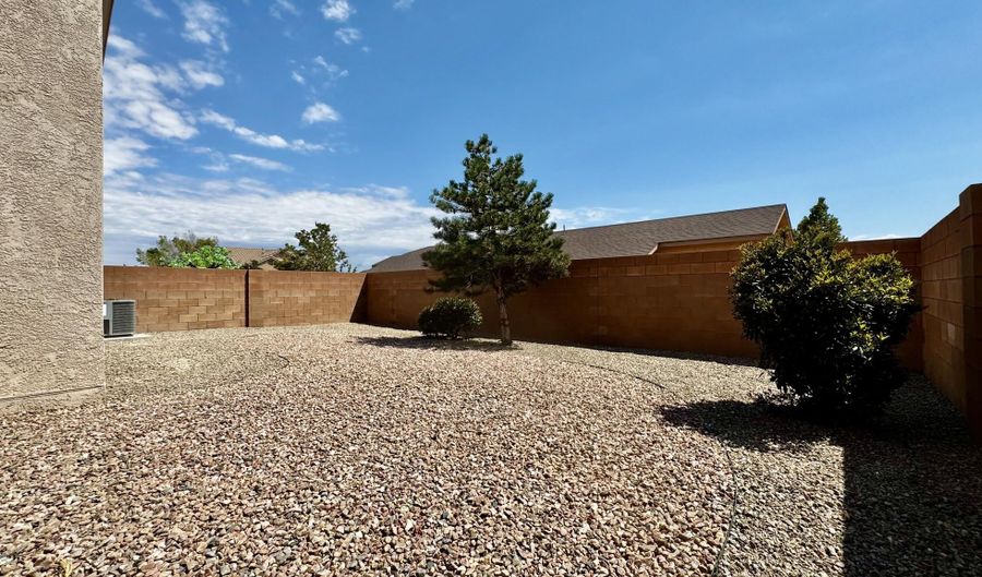 3006 Flint Axe St SW, Albuquerque, NM 87121 - 3 Beds, 2 Bath