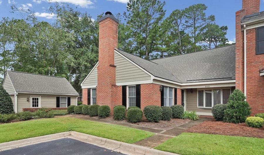 2401 Tuxedo Pl, Albany, GA 31707 - 3 Beds, 2 Bath
