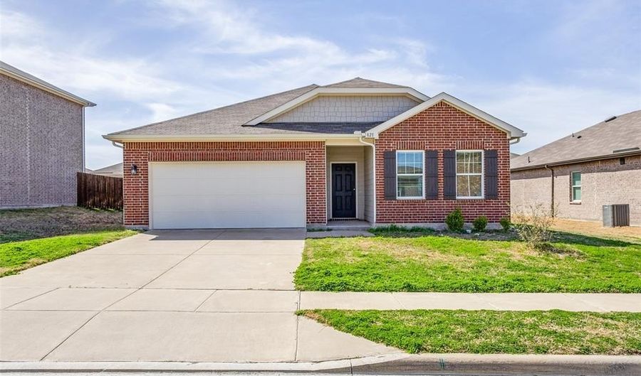 821 Cherry Blossom St, Anna, TX 75409 - 3 Beds, 2 Bath