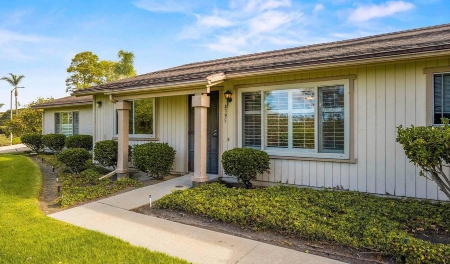 4395 Albatross Way, Oceanside, CA 92057 - 2 Beds, 2 Bath