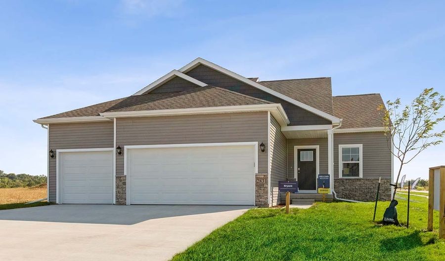 2817 Prairielight Dr Plan: Hamilton, Cedar Rapids, IA 52411 - 3 Beds, 2 Bath