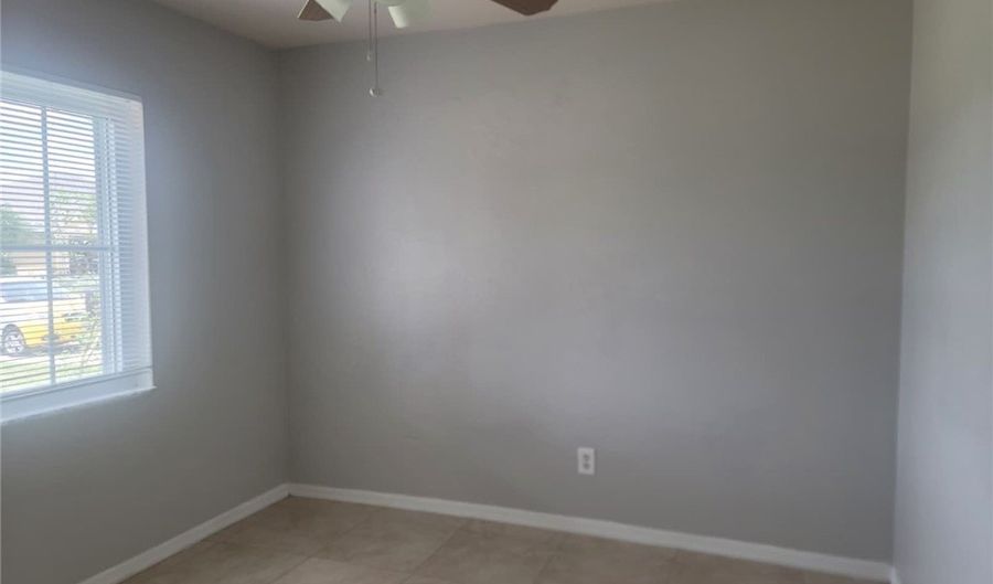 1143 Homer Ave S, Lehigh Acres, FL 33973 - 3 Beds, 2 Bath