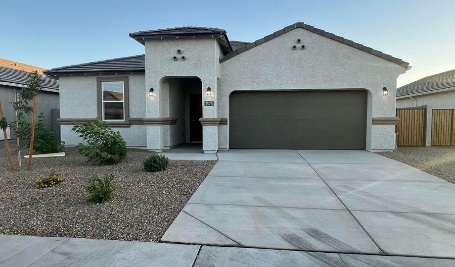 1575 E Lardner, Casa Grande, AZ 85122 - 4 Beds, 2 Bath