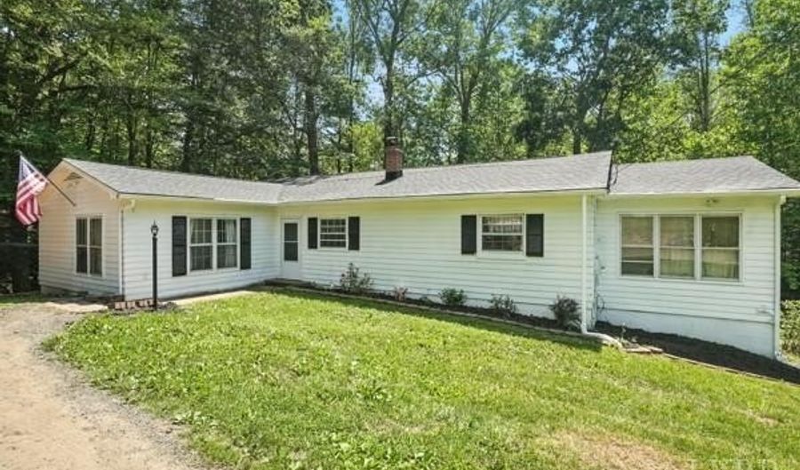 2471 Trent Hatchery, Appomattox, VA 24522 - 4 Beds, 2 Bath