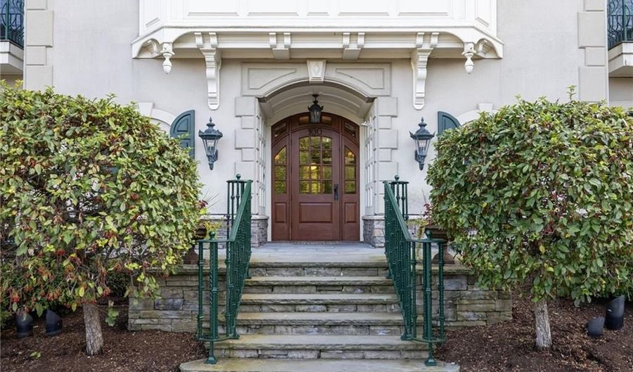 109 Vistas Ct 109, East Greenwich, RI 02818 - 2 Beds, 2 Bath