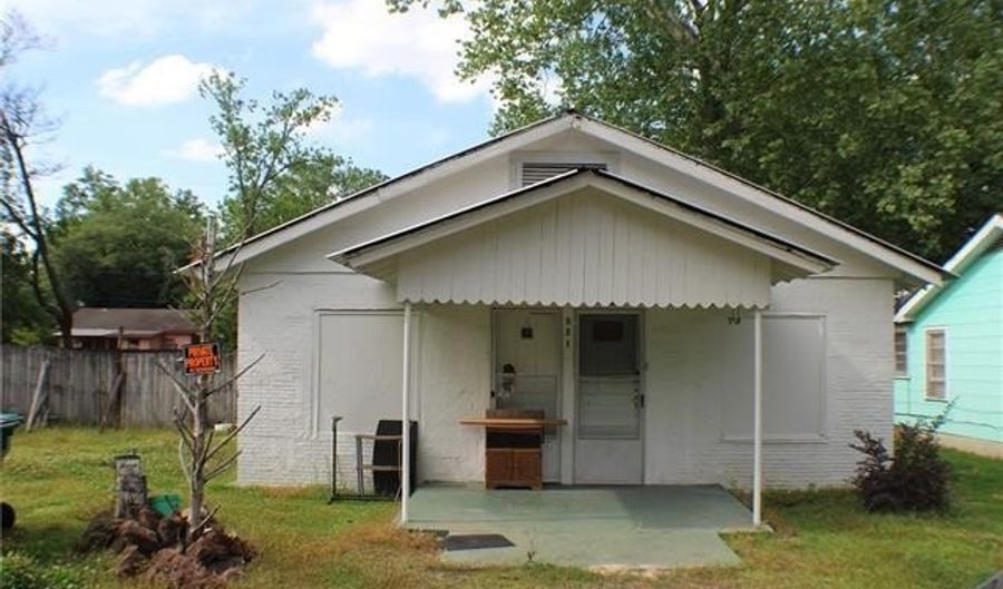 521 ERIE Ave, Bogalusa, LA 70427 - 2 Beds, 1 Bath