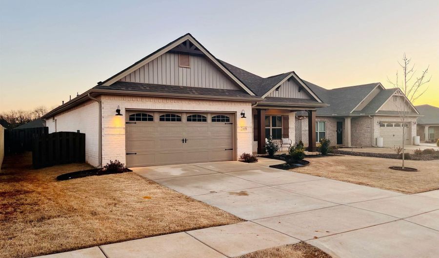 21858 Shearwater Dr, Athens, AL 35613 - 3 Beds, 3 Bath