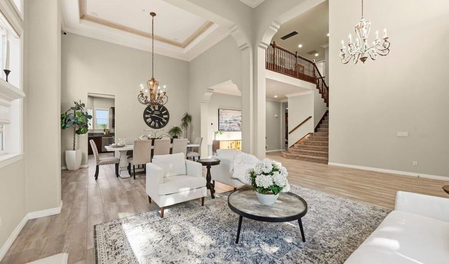 2888 Eastview, Escondido, CA 92025 - 5 Beds, 4 Bath