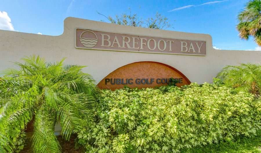 810 Wren Cir, Barefoot Bay, FL 32976 - 2 Beds, 2 Bath
