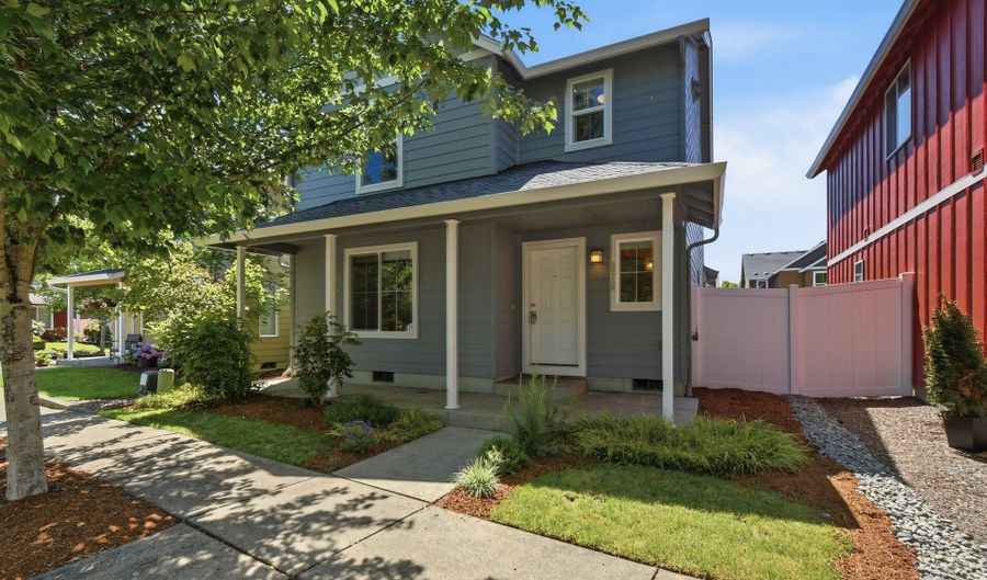 1213 SE 6TH St, Battle Ground, WA 98604 - 3 Beds, 3 Bath
