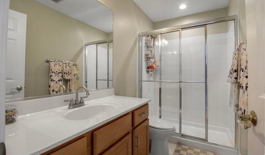 3512 WINDING PATH Ct, Glenwood, MD 21738 - 5 Beds, 6 Bath