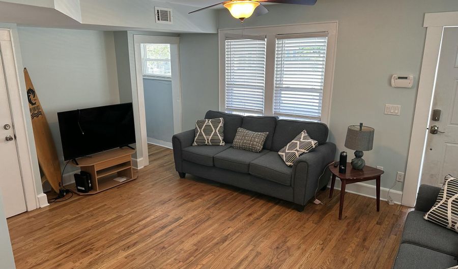 203 16th Ave, Belmar, NJ 07719 - 5 Beds, 3 Bath