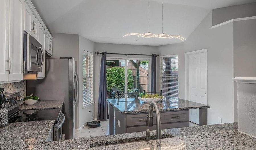 903 Hemingway Ct, Allen, TX 75002 - 3 Beds, 2 Bath