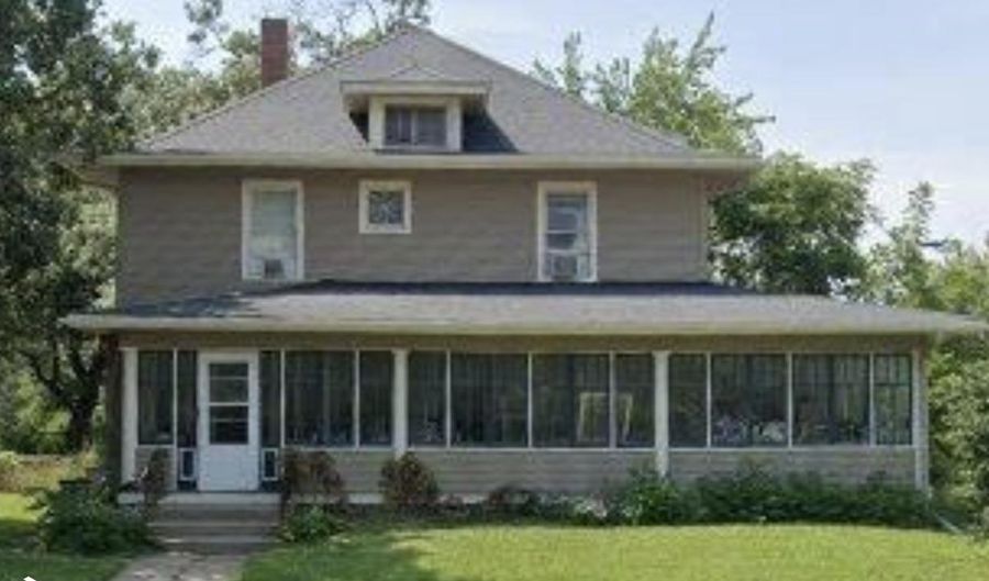 701 Maple St, Atlantic, IA 50022 - 3 Beds, 1 Bath