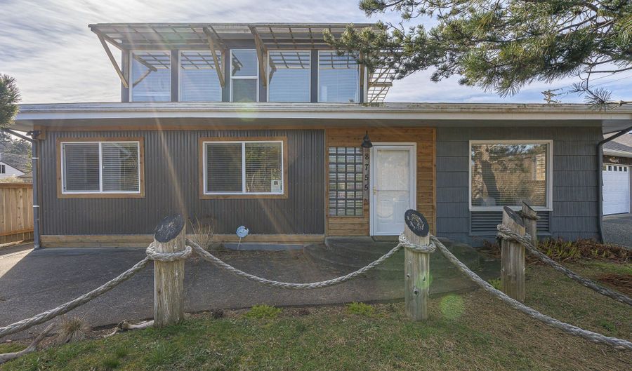 8755 LAKE St, Rockaway Beach, OR 97136 - 3 Beds, 1 Bath