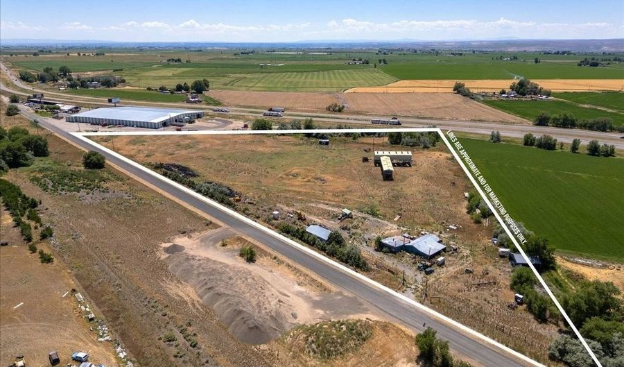 1301 Old Malad River Hwy, Bliss, ID 83314 - 0 Beds, 0 Bath