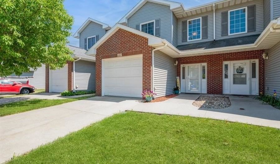 237 Copeland Ln, North Liberty, IA 52317 - 2 Beds, 3 Bath
