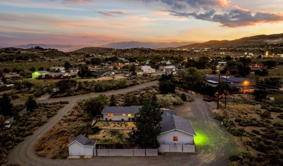 11 Audrey Dr, Carson City, NV 89706 - 3 Beds, 3 Bath