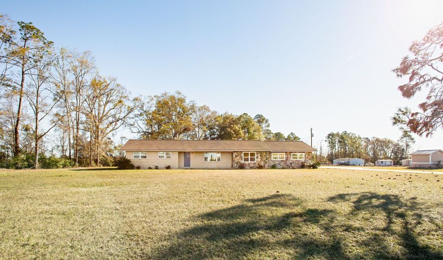 2045 Us Highway 1, Alma, GA 31510 - 4 Beds, 2 Bath