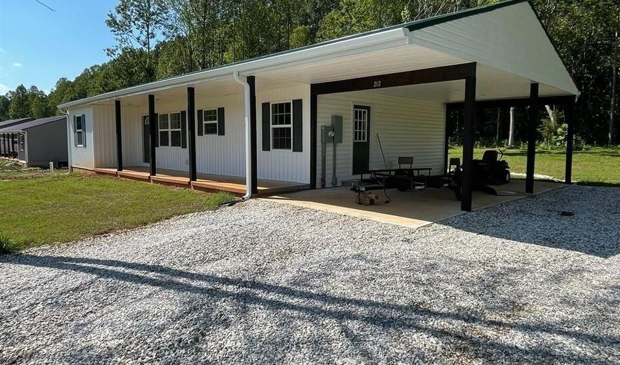 212 Cornfield Ln, Appomattox, VA 24522 - 3 Beds, 2 Bath