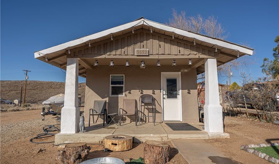 9693 N 2nd St, Chloride, AZ 86431 - 1 Beds, 1 Bath